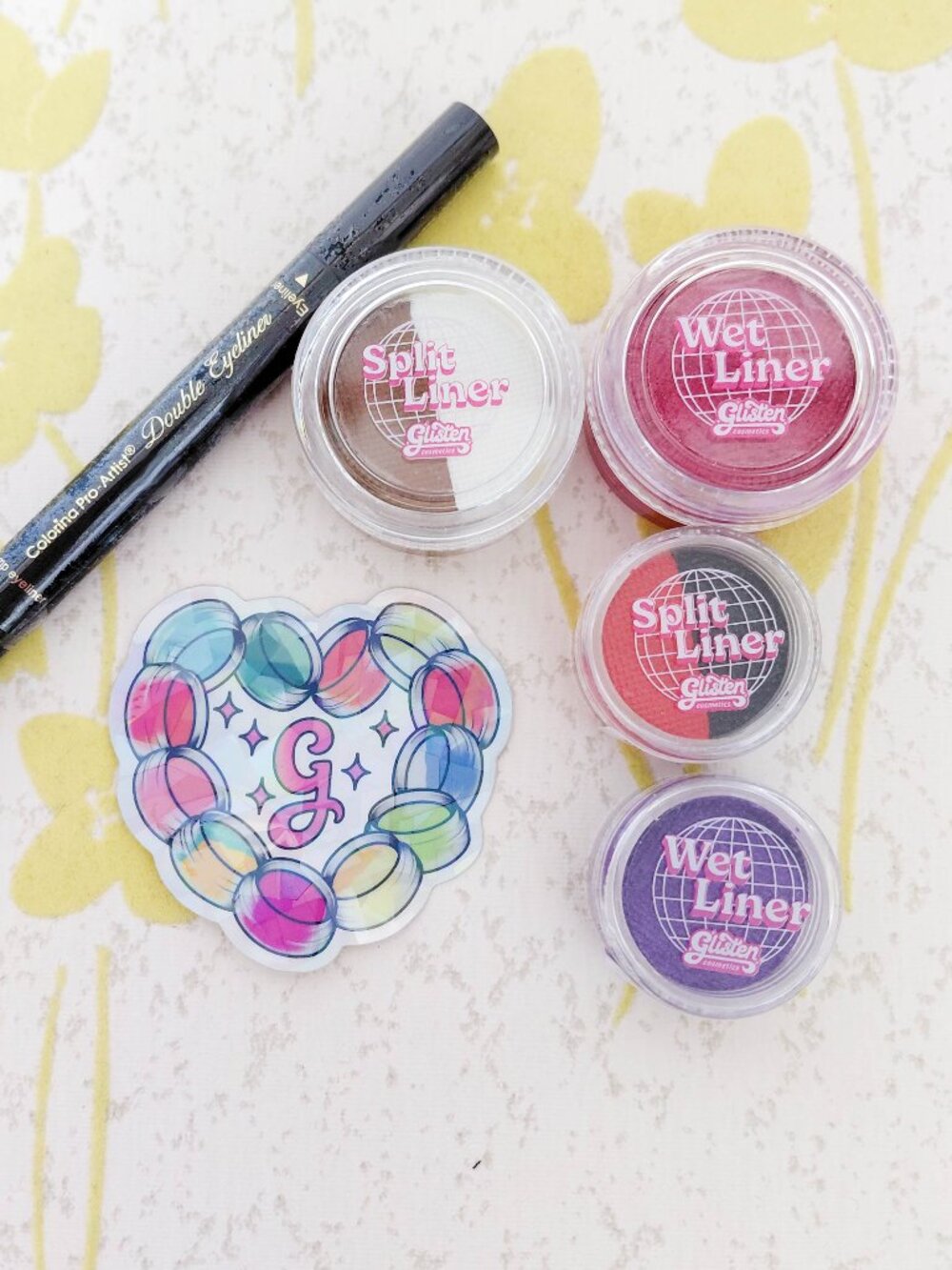 Set of 5 BRAND NEW eyeliners Glisten Cosmetics